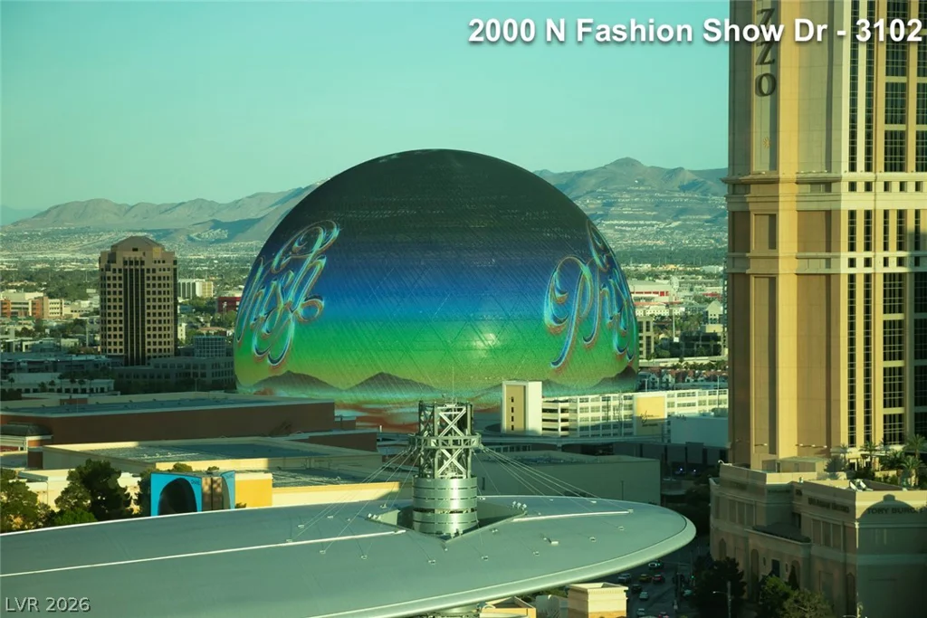 2000 Fashion Show, Las Vegas, NV 89109