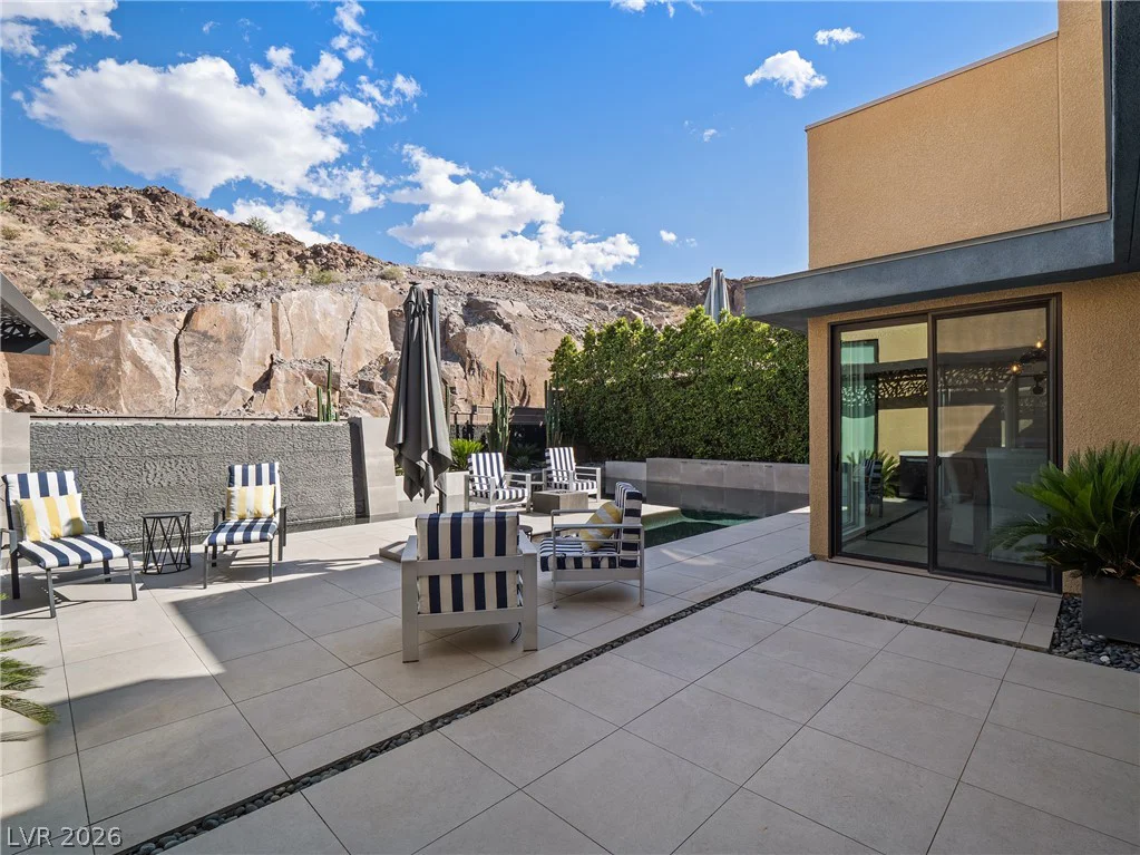 2211 Ledge Rock, Henderson, NV 89052