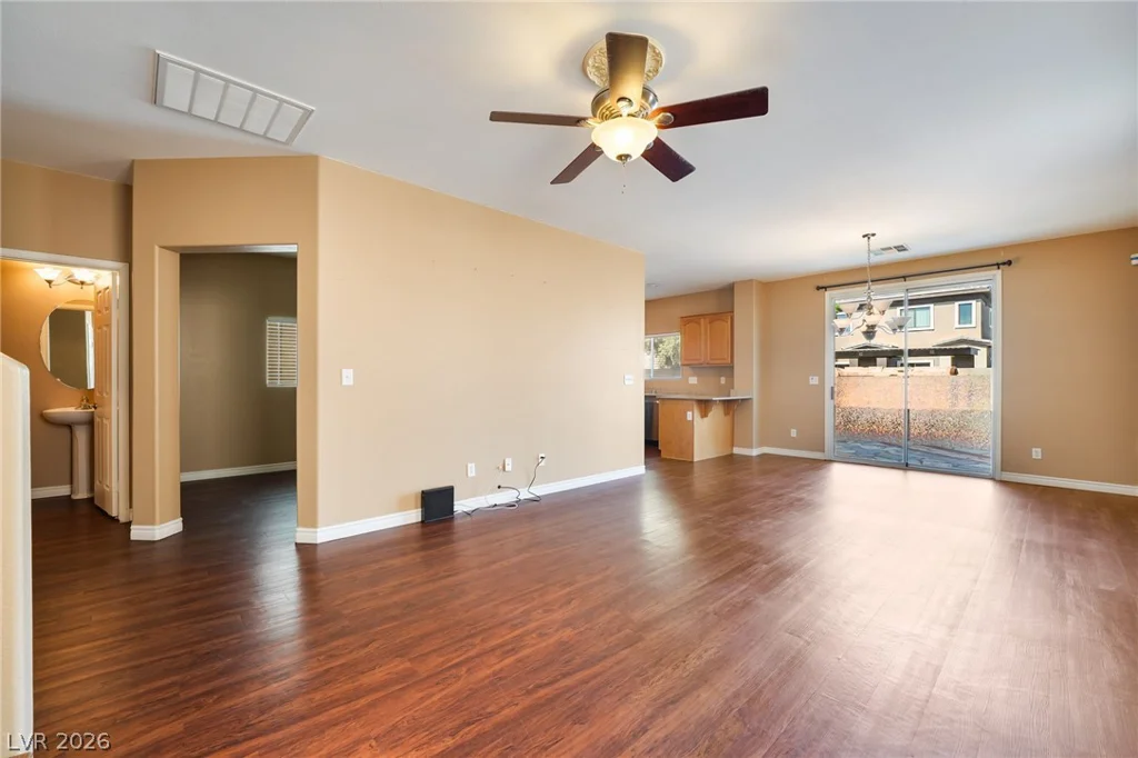 9563 Colorado Blue, Las Vegas, NV 89123