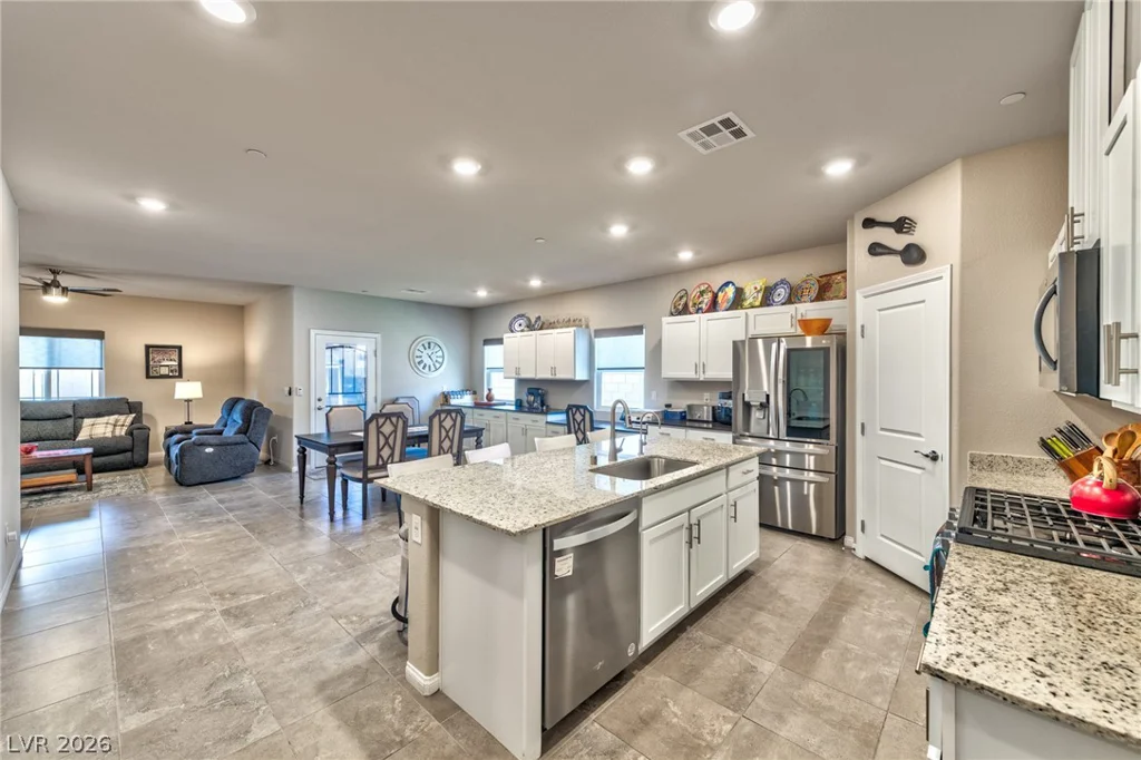 12755 Silver Satin, Henderson, NV 89044
