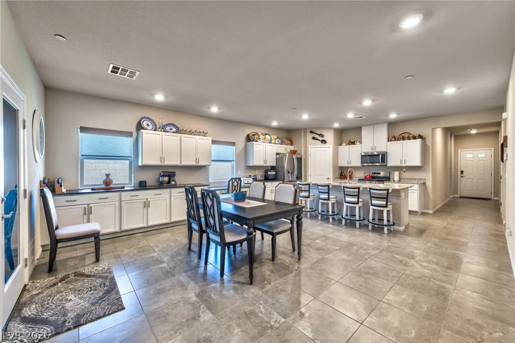 12755 Silver Satin, Henderson, NV 89044