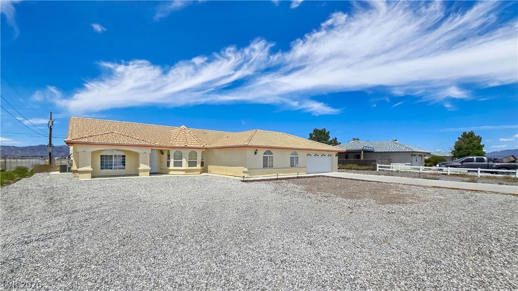 3080 Pahrump Valley, Pahrump, NV 89048