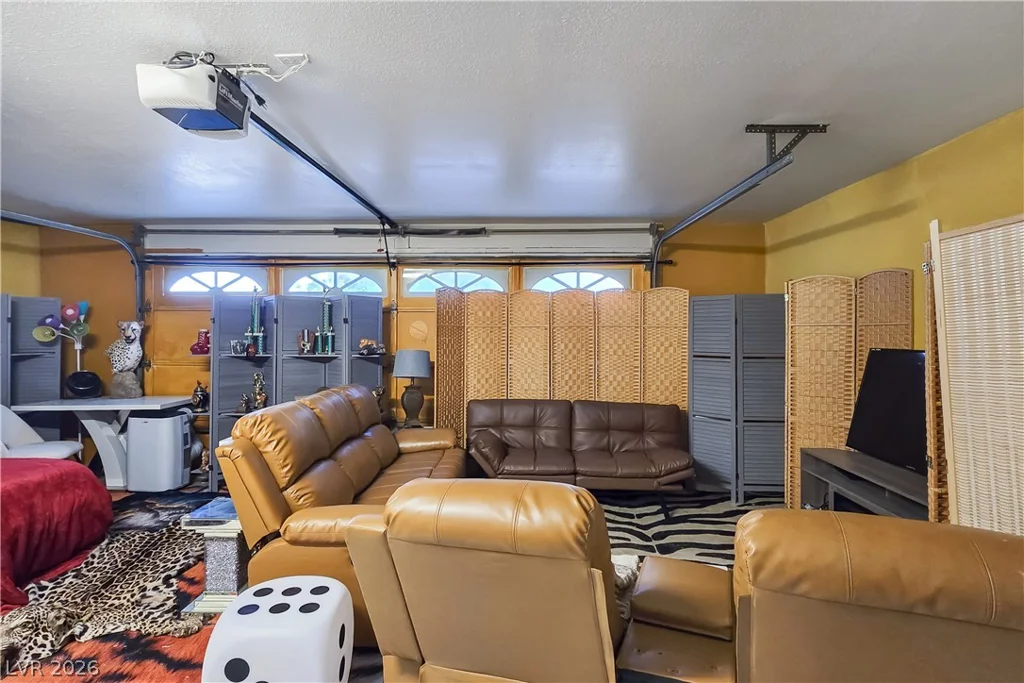 3080 Pahrump Valley, Pahrump, NV 89048