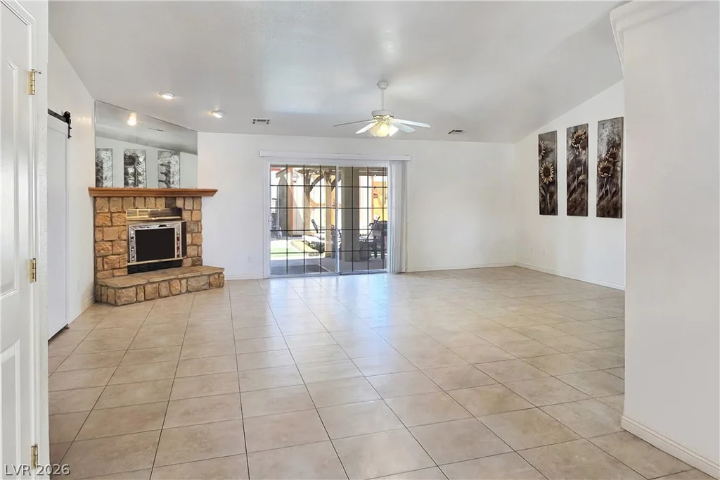 3080 Pahrump Valley, Pahrump, NV 89048