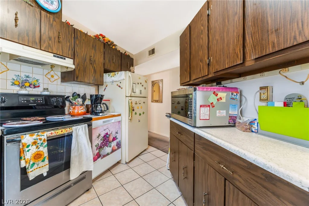 2544 Herrod, North Las Vegas, NV 89030