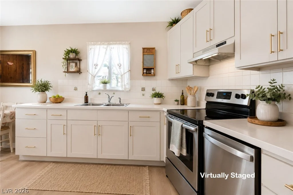 2544 Herrod, North Las Vegas, NV 89030