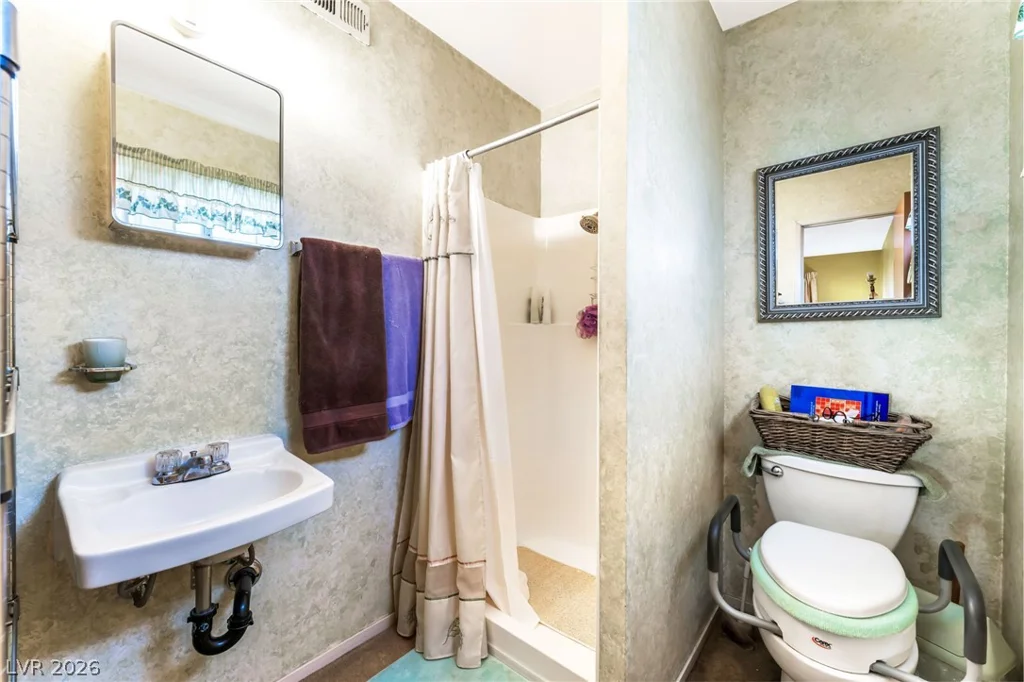 2544 Herrod, North Las Vegas, NV 89030