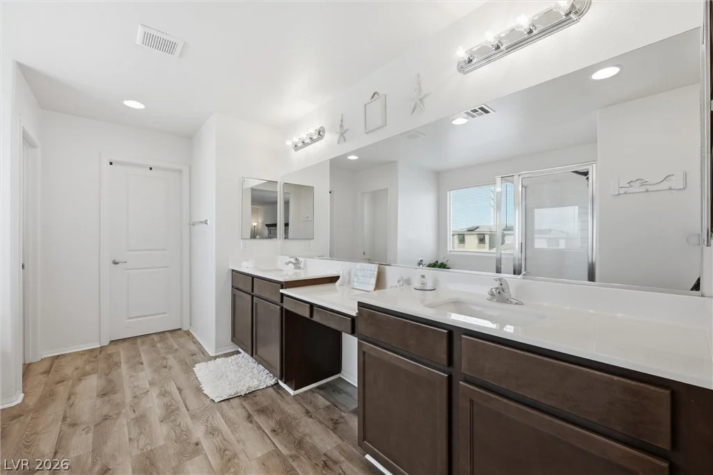 1816 Cosmo Star, North Las Vegas, NV 89081