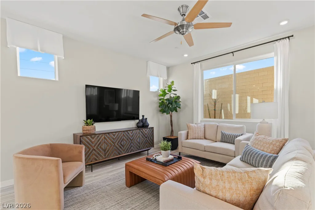 79 Via Magrini, Henderson, NV 89011