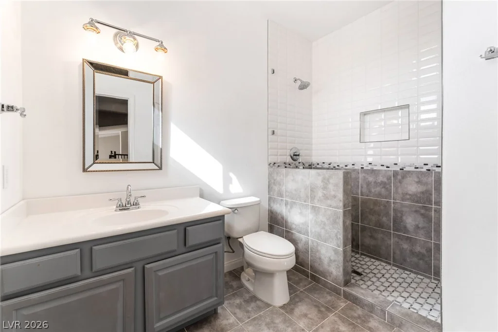 7064 New Moon, Las Vegas, NV 89110