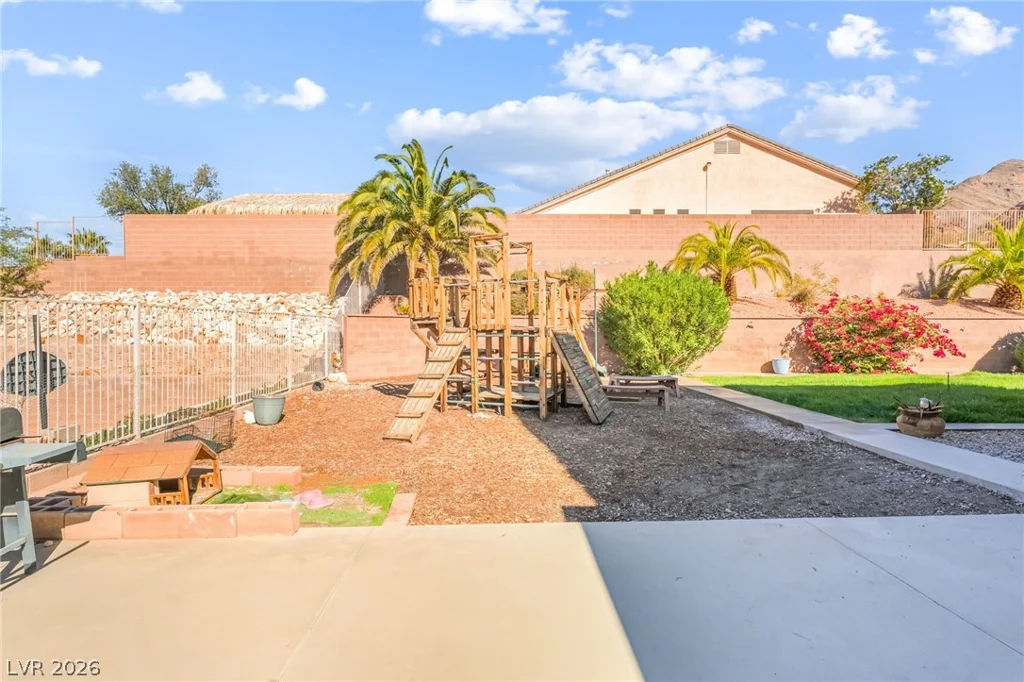 7064 New Moon, Las Vegas, NV 89110