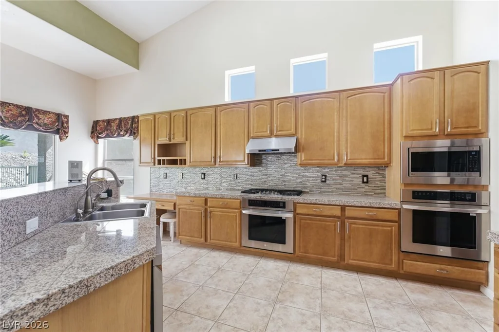 7064 New Moon, Las Vegas, NV 89110