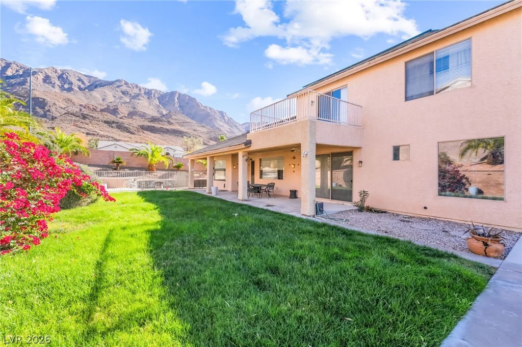 7064 New Moon, Las Vegas, NV 89110