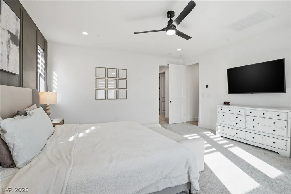 10125 Pleasant Knoll, Las Vegas, NV 89166