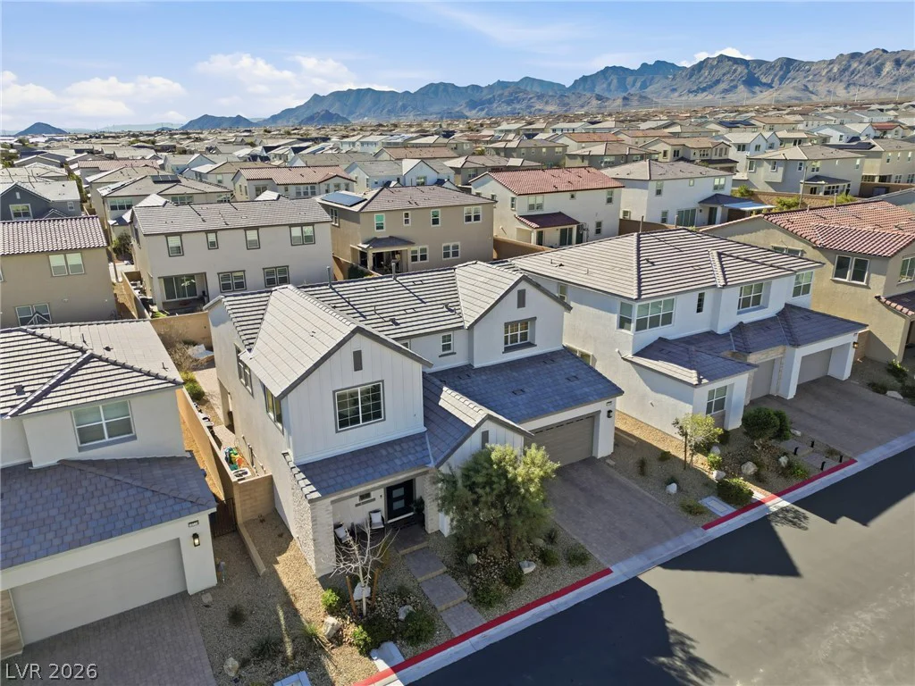 10125 Pleasant Knoll, Las Vegas, NV 89166