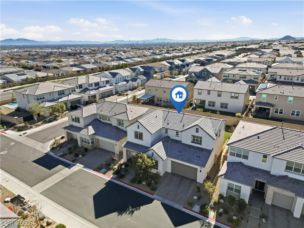10125 Pleasant Knoll, Las Vegas, NV 89166