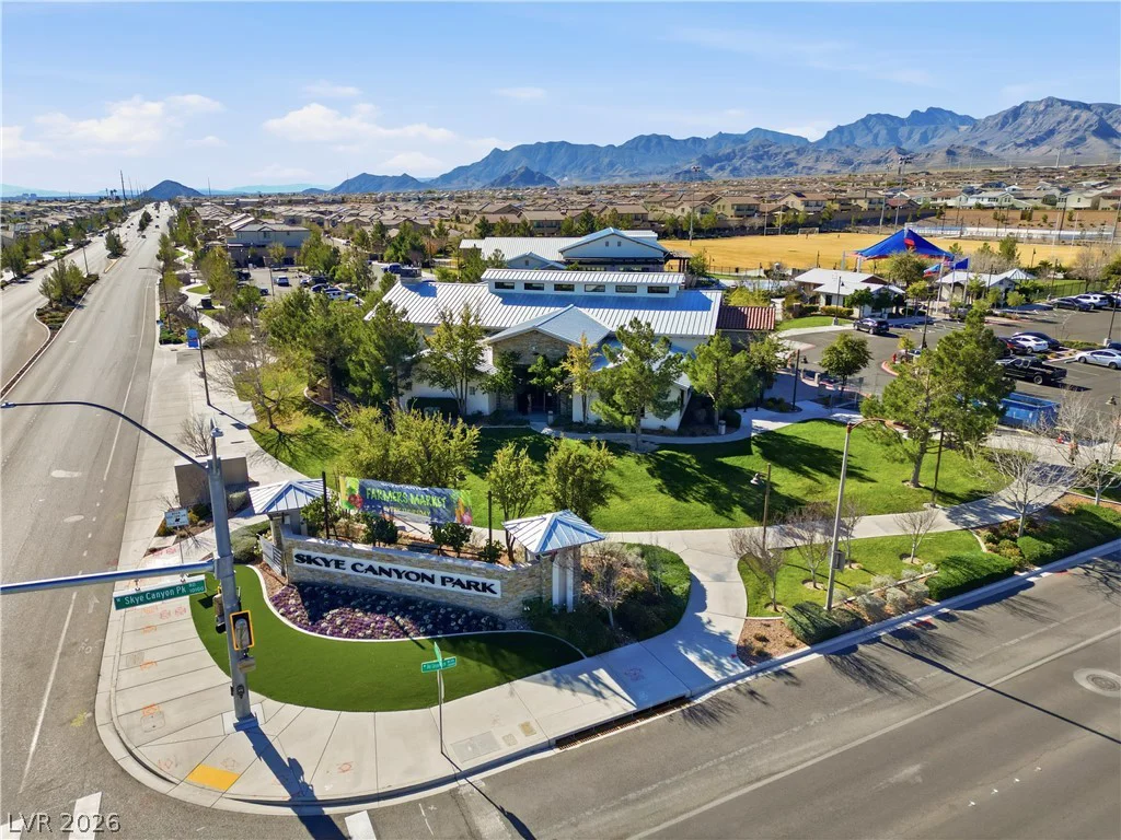 10125 Pleasant Knoll, Las Vegas, NV 89166