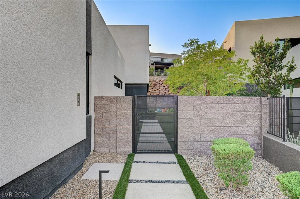 5 HIGHLAND COVE, Henderson, NV 89011