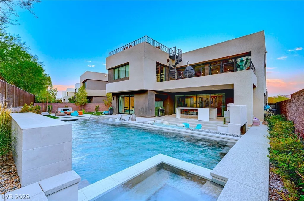 5 HIGHLAND COVE, Henderson, NV 89011