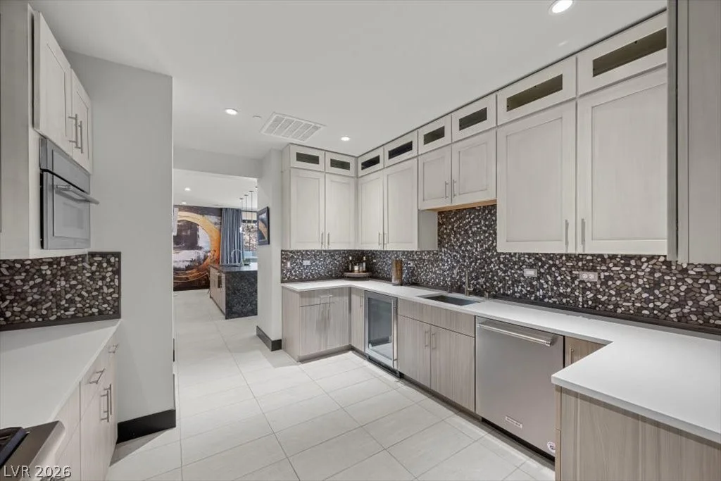 5 HIGHLAND COVE, Henderson, NV 89011