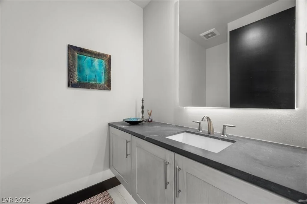 5 HIGHLAND COVE, Henderson, NV 89011