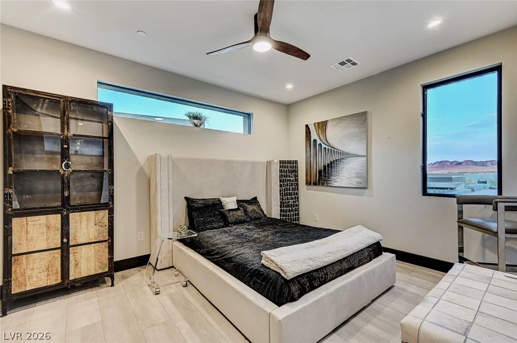 5 HIGHLAND COVE, Henderson, NV 89011