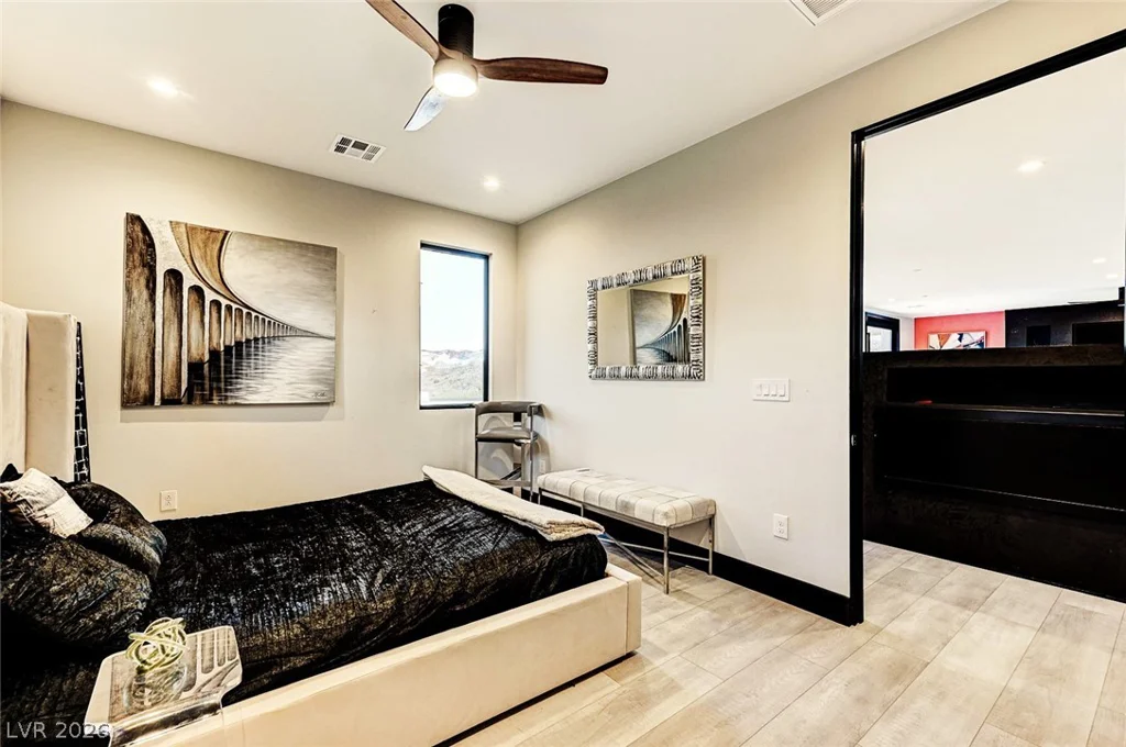 5 HIGHLAND COVE, Henderson, NV 89011