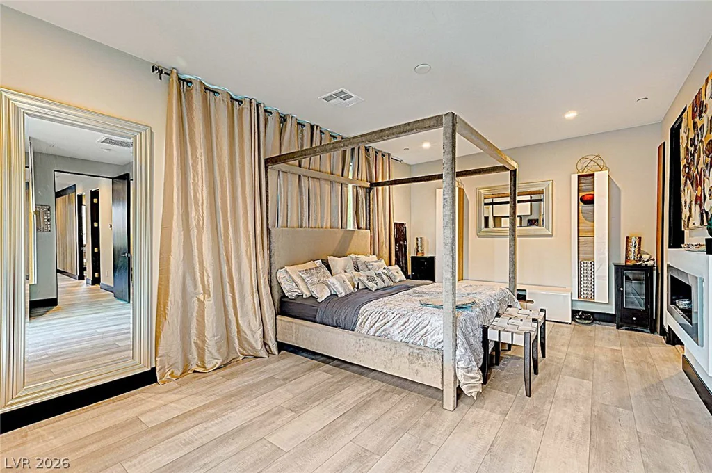 5 HIGHLAND COVE, Henderson, NV 89011