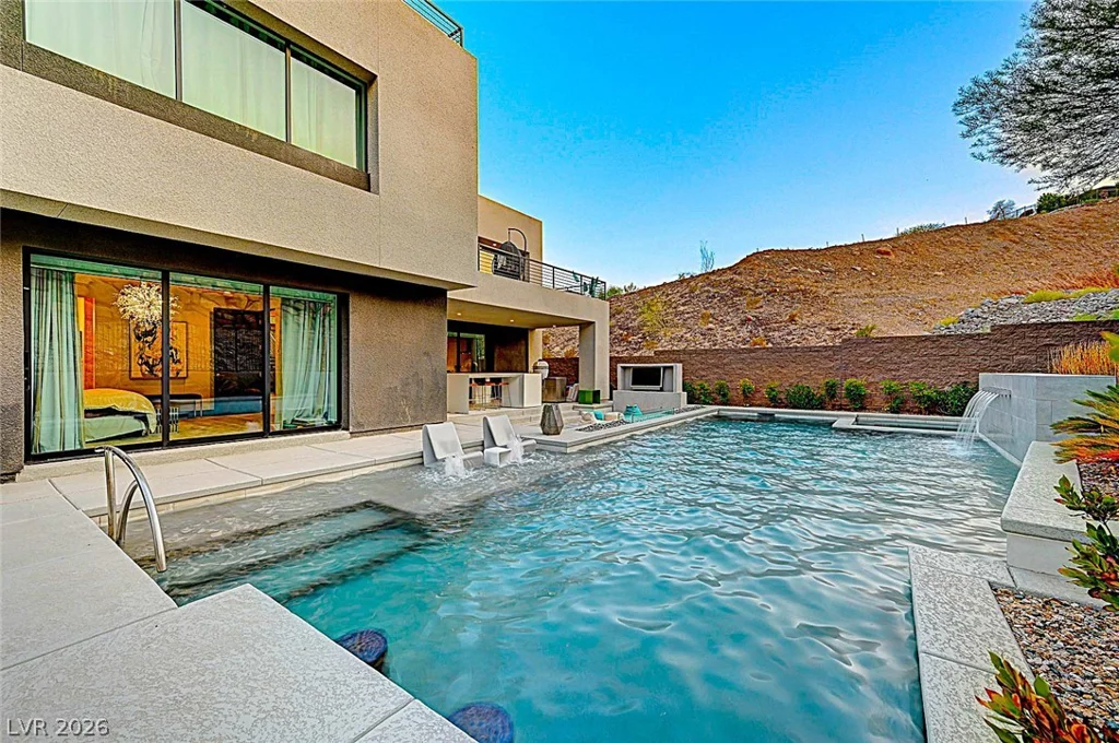 5 HIGHLAND COVE, Henderson, NV 89011