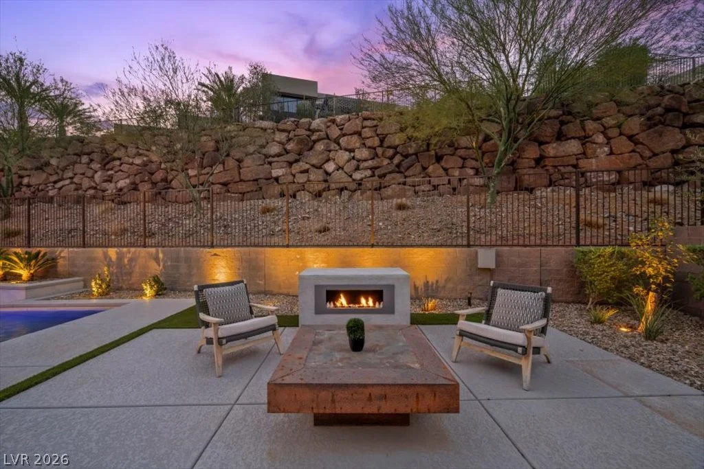 5 HIGHLAND COVE, Henderson, NV 89011
