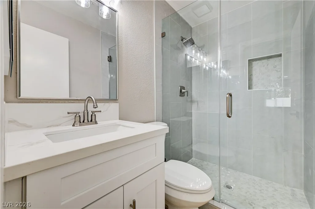 2720 Kennington, Las Vegas, NV 89117