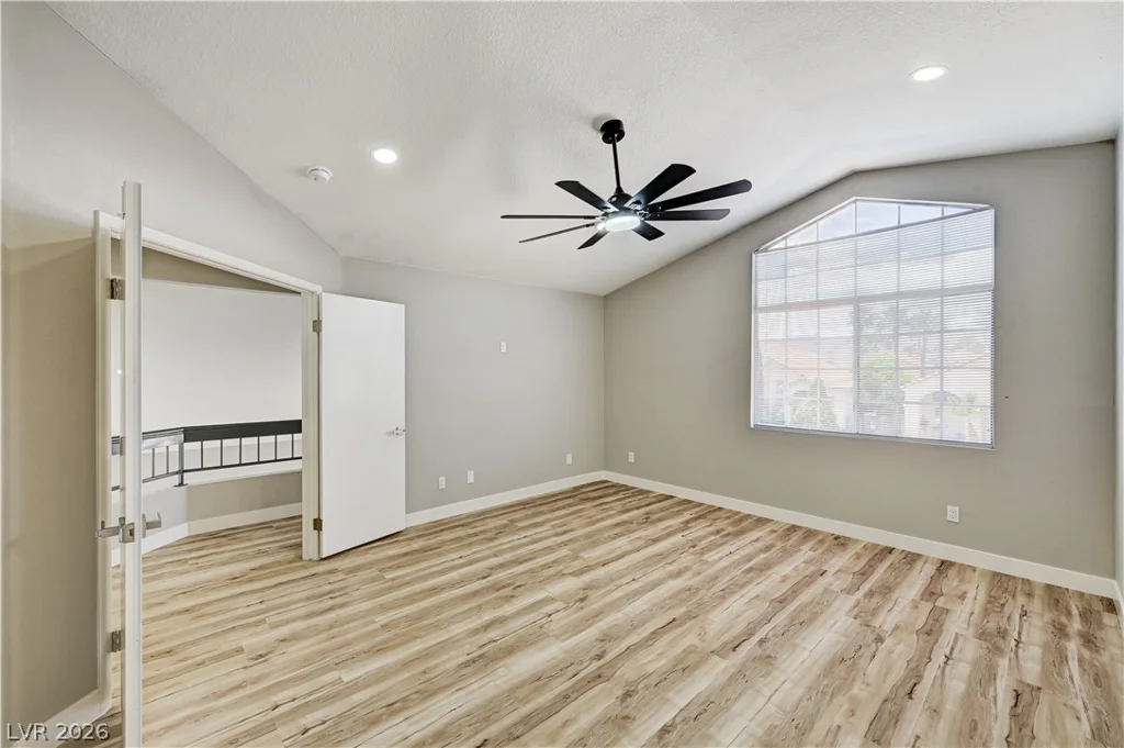 2720 Kennington, Las Vegas, NV 89117