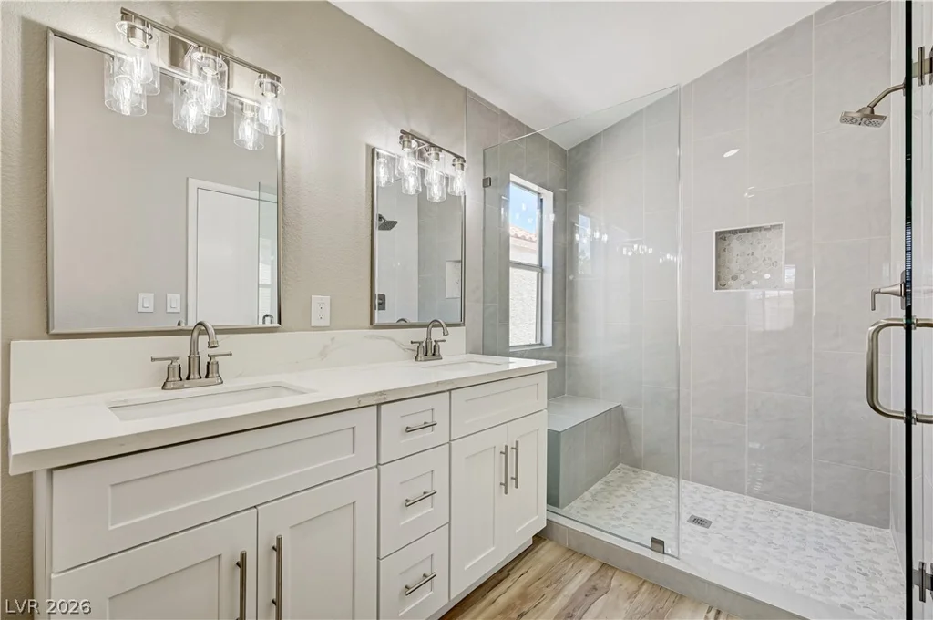 2720 Kennington, Las Vegas, NV 89117