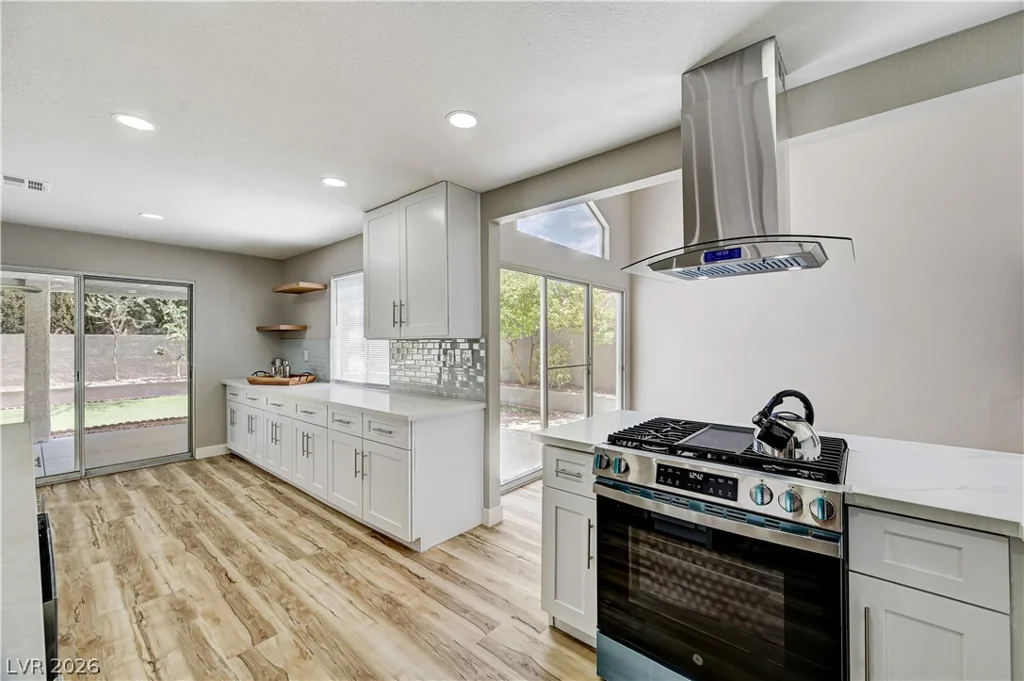 2720 Kennington, Las Vegas, NV 89117