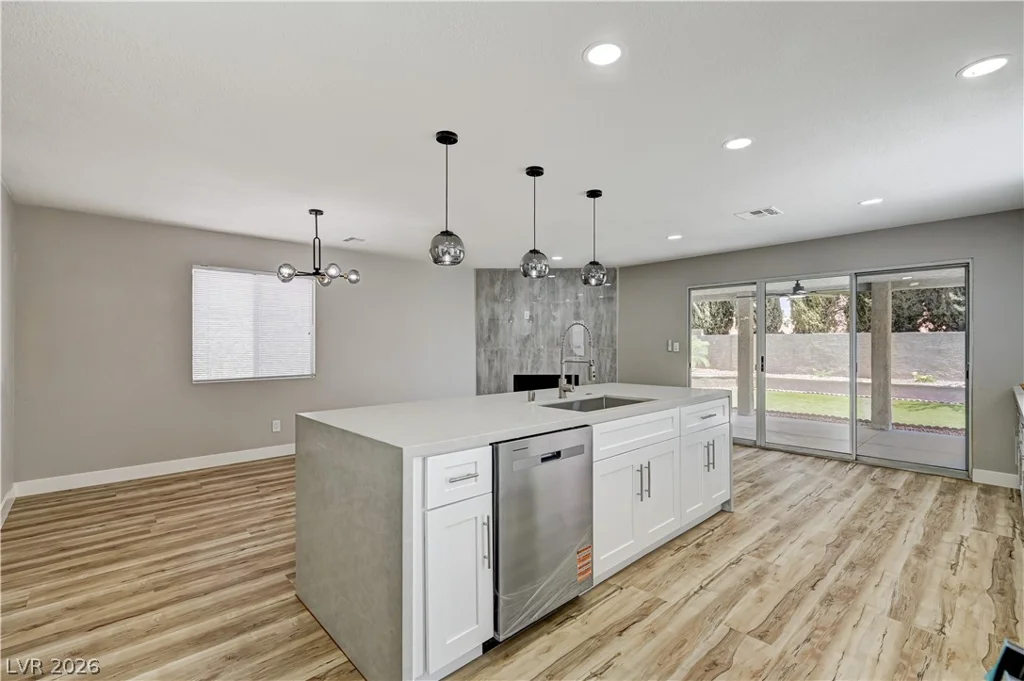 2720 Kennington, Las Vegas, NV 89117