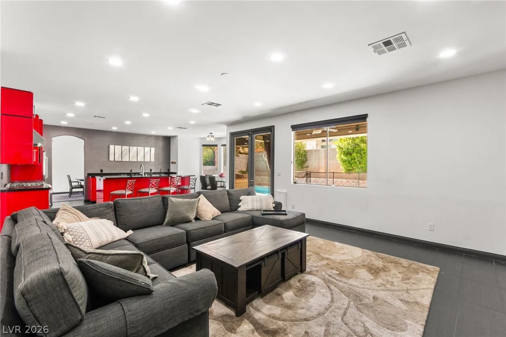 10425 Carmel Mountain, Las Vegas, NV 89144