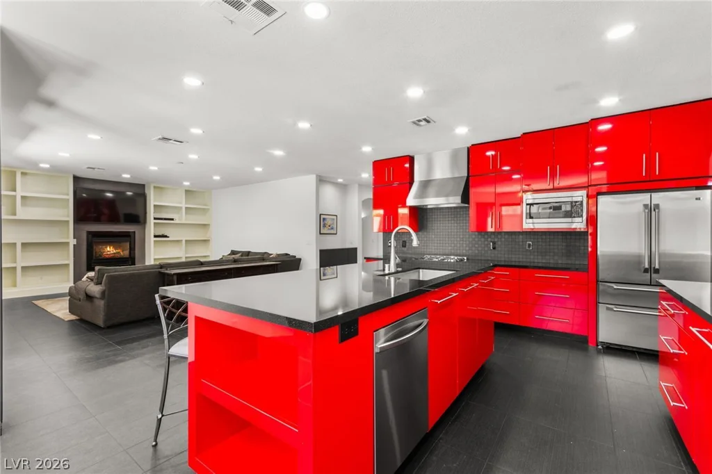 10425 Carmel Mountain, Las Vegas, NV 89144