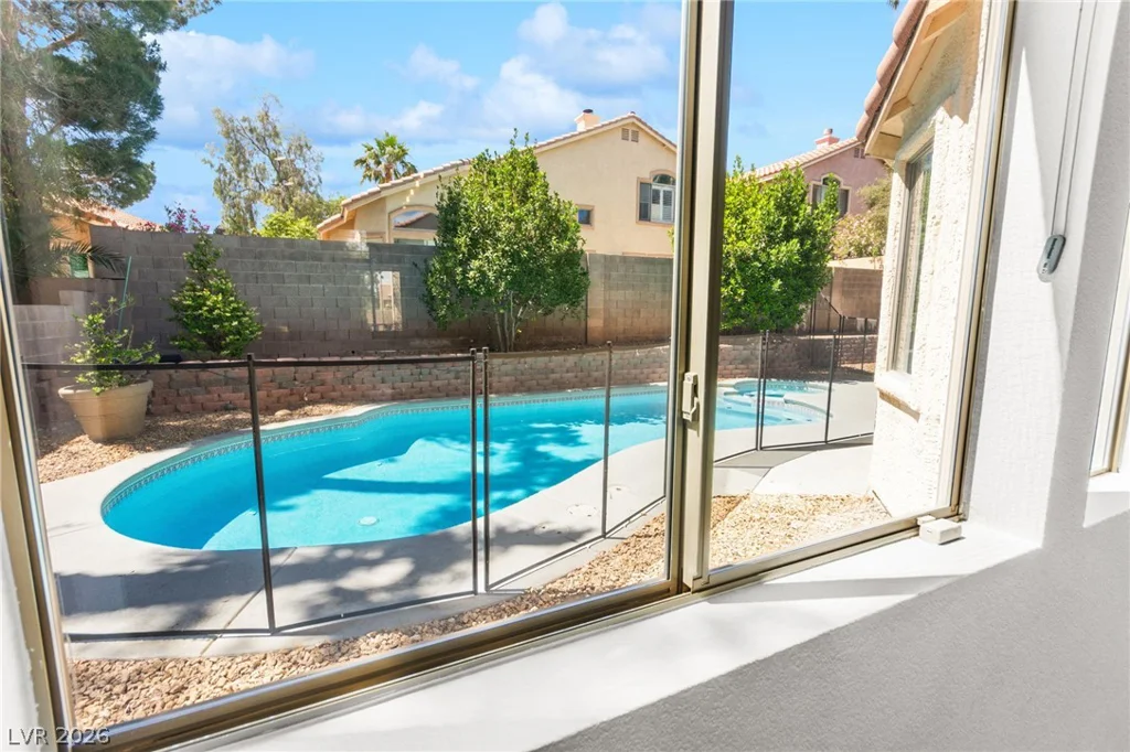 10425 Carmel Mountain, Las Vegas, NV 89144