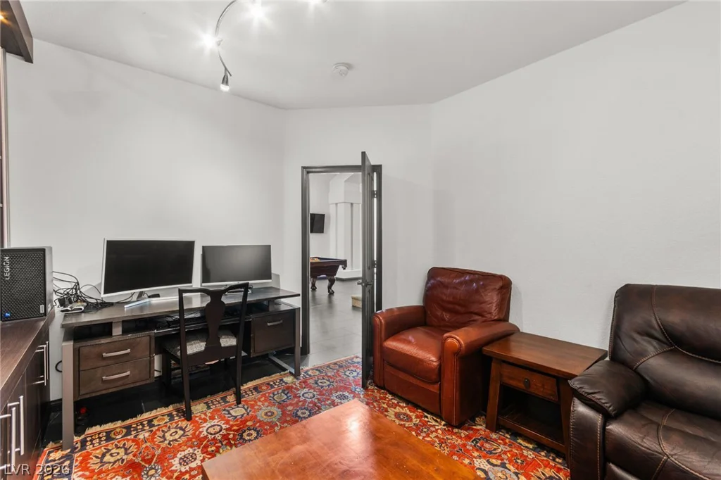 10425 Carmel Mountain, Las Vegas, NV 89144