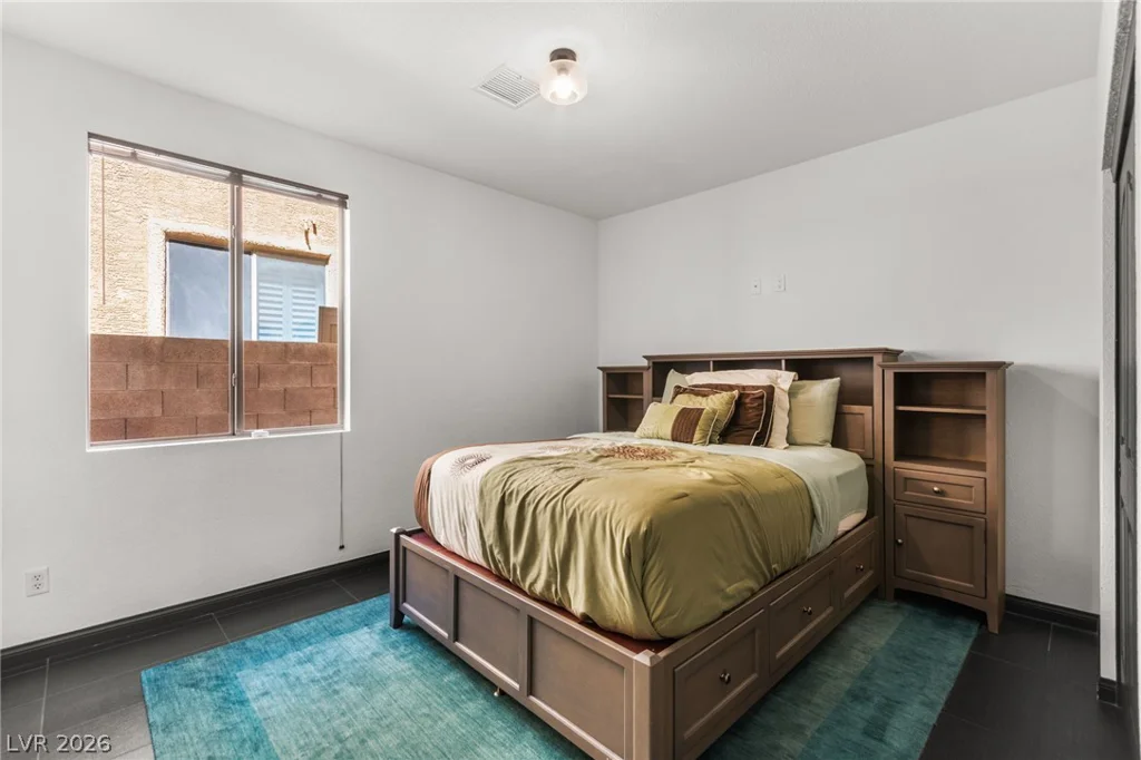 10425 Carmel Mountain, Las Vegas, NV 89144