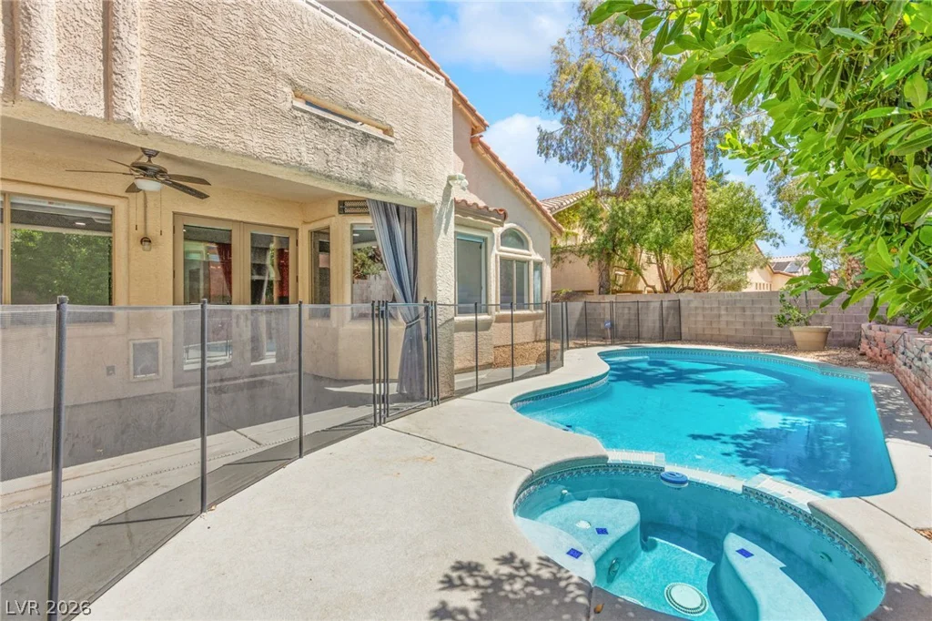 10425 Carmel Mountain, Las Vegas, NV 89144