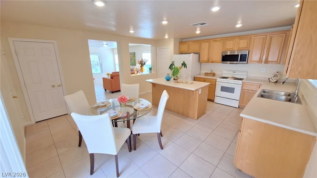 8977 Flying Frog, Las Vegas, NV 89148