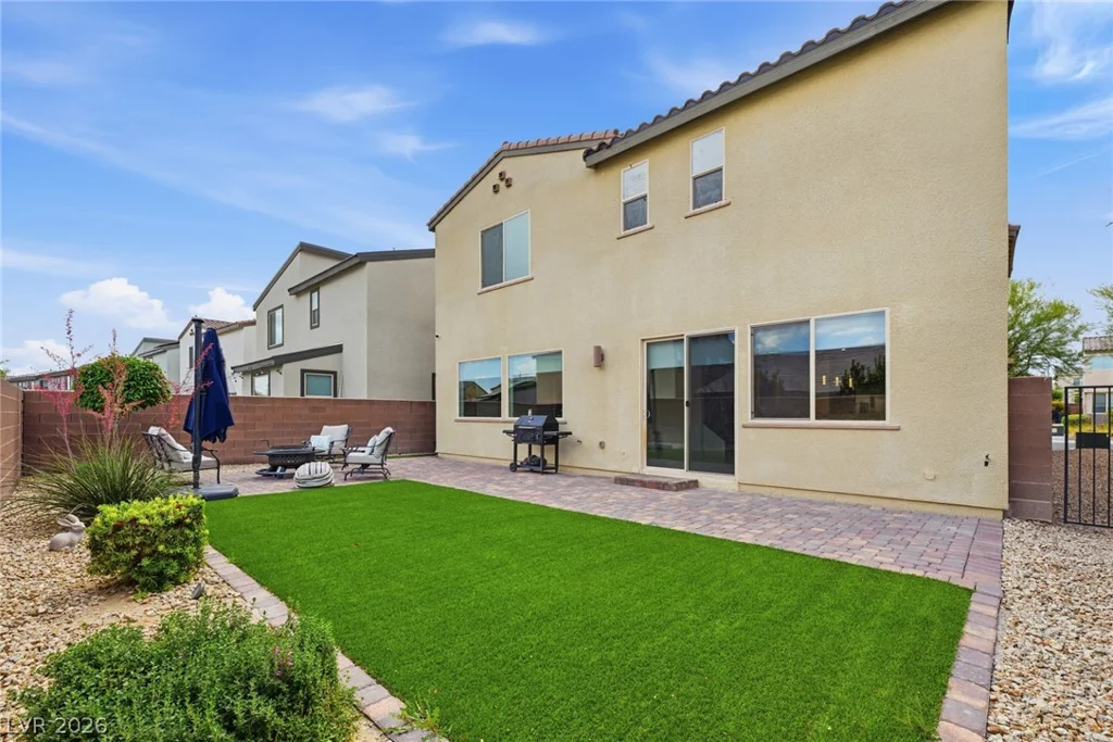 6934 Boulder View, North Las Vegas, NV 89084