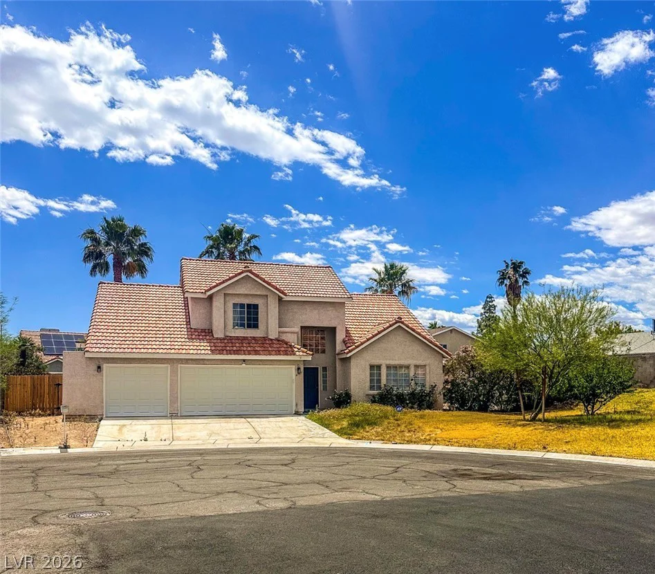 6705 Shallow Creek, Las Vegas, NV 89108