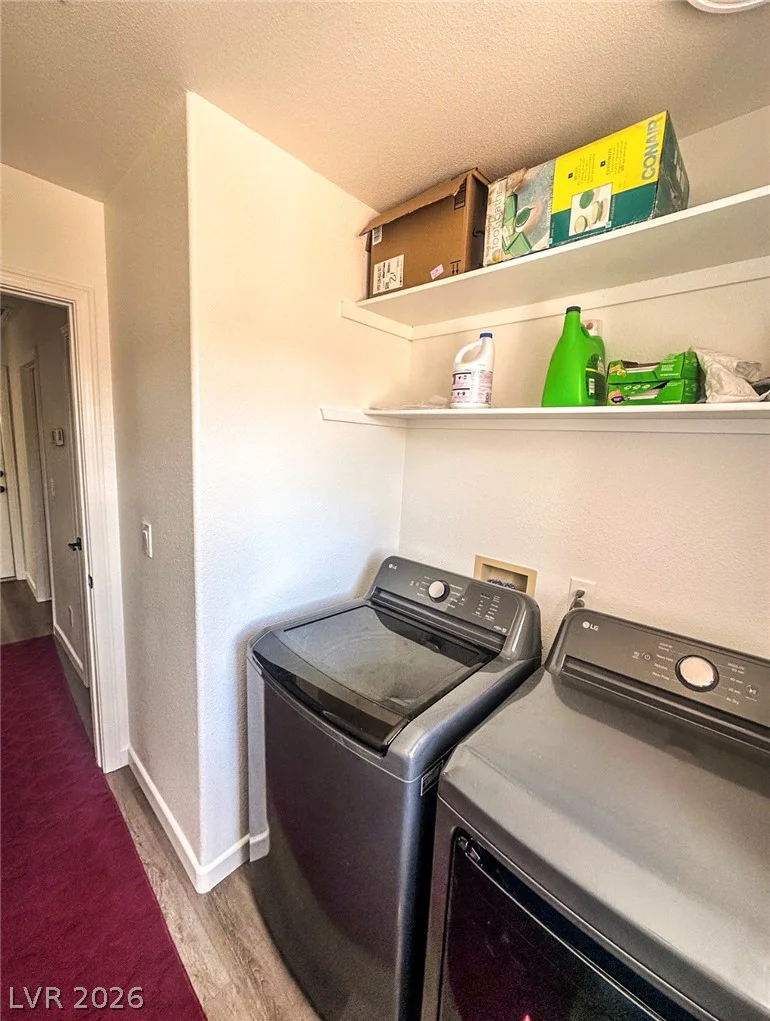 6705 Shallow Creek, Las Vegas, NV 89108