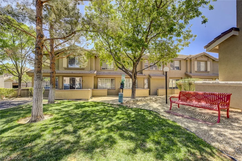 9901 Trailwood, Las Vegas, NV 89134