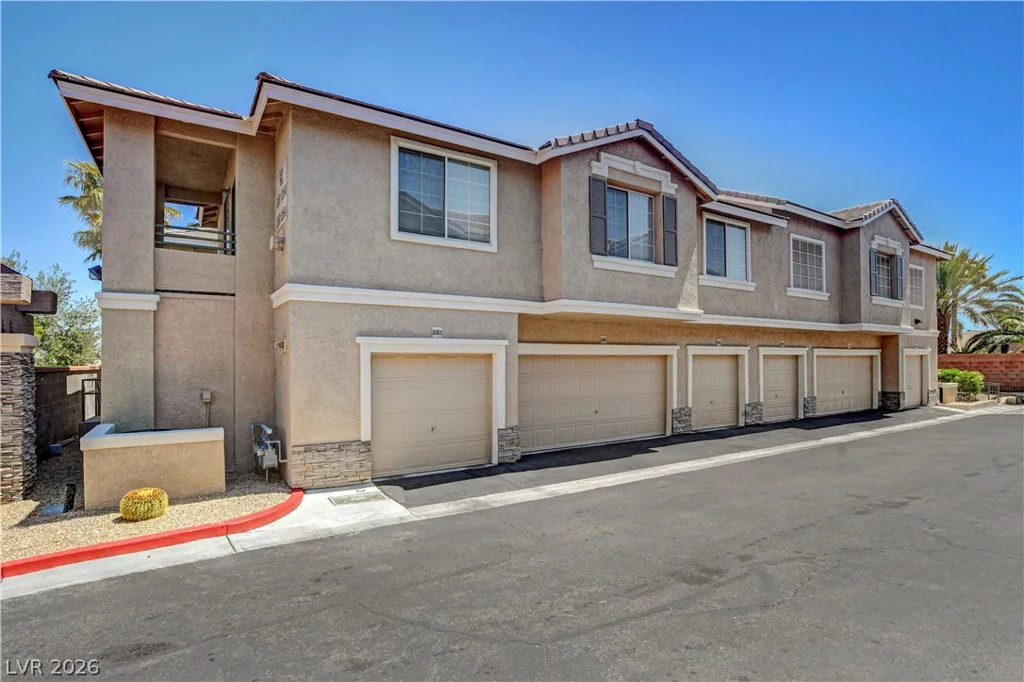 9901 Trailwood, Las Vegas, NV 89134