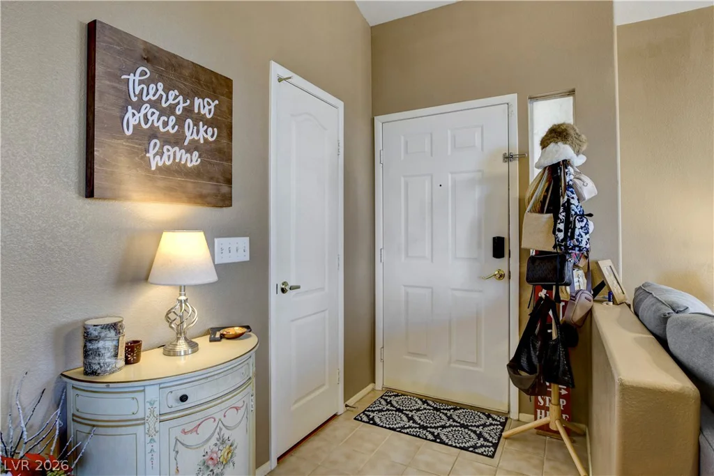 9901 Trailwood, Las Vegas, NV 89134