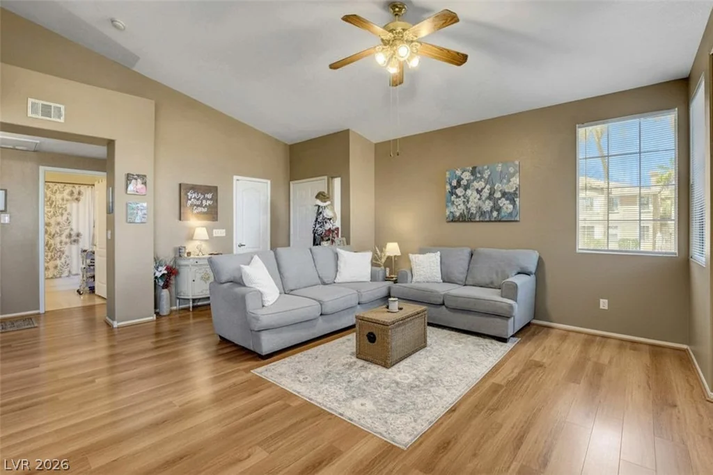 9901 Trailwood, Las Vegas, NV 89134