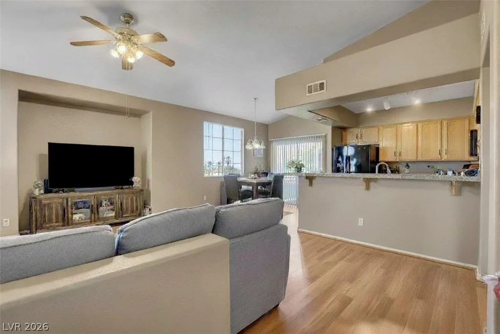 9901 Trailwood, Las Vegas, NV 89134